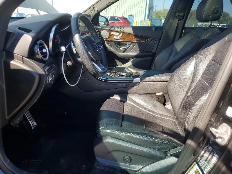 2018 MERCEDES-BENZ GLC 300  