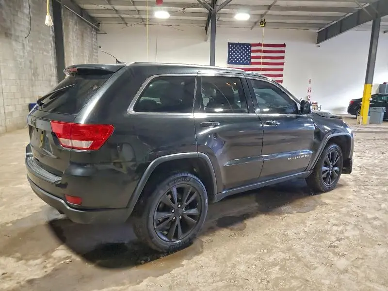 2013 JEEP GRAND CHEROKEE LAREDO  
