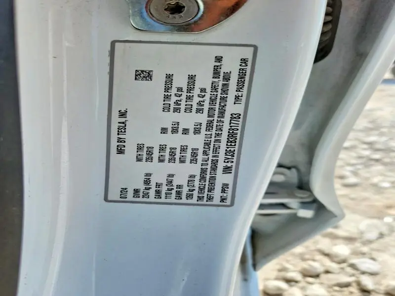 2024 TESLA MODEL 3   