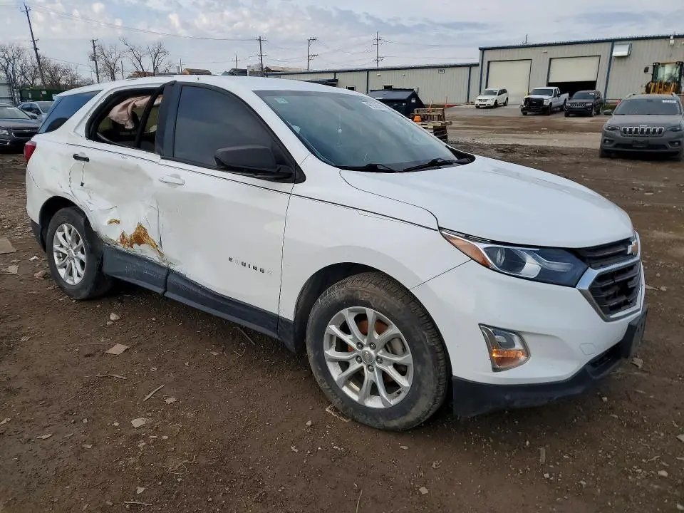 2018 CHEVROLET EQUINOX LS  