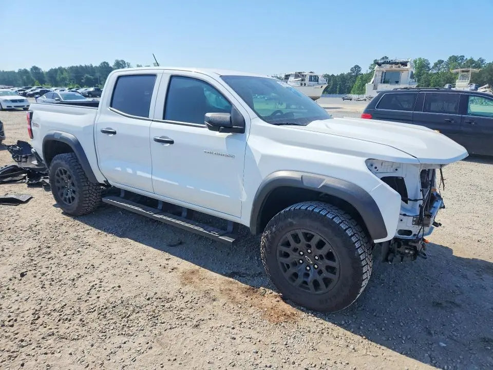2024 CHEVROLET COLORADO TRAIL BOSS  