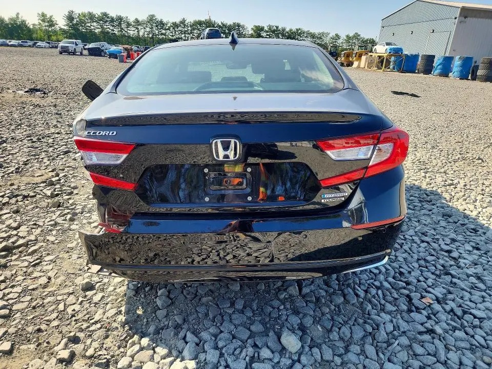 2018 HONDA ACCORD TOURING HYBRID  