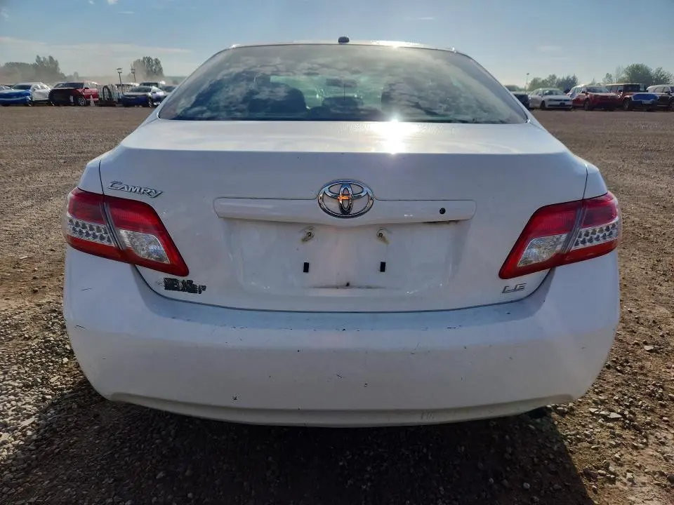 2010 TOYOTA CAMRY BASE  