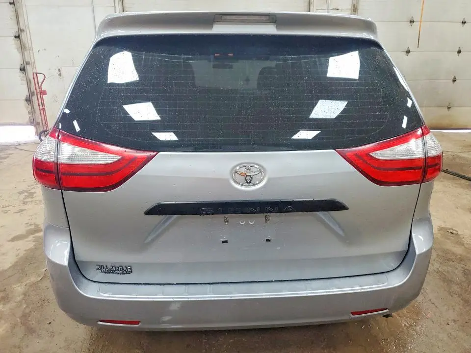 2015 TOYOTA SIENNA L 7-PASSENGER  