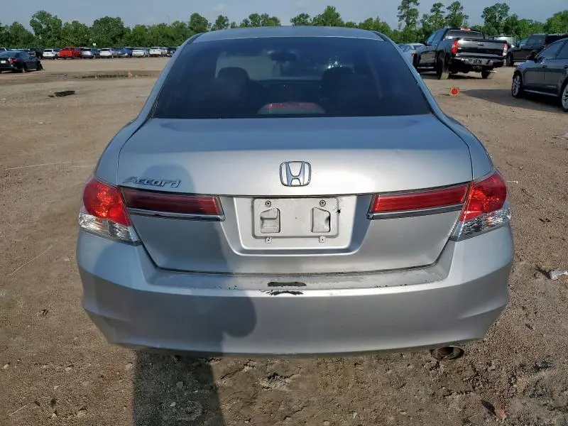 2012 HONDA ACCORD LX  