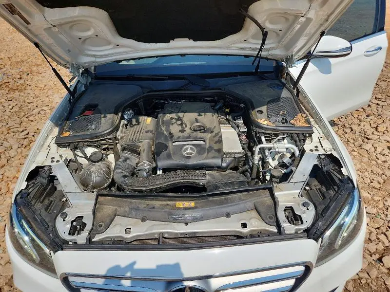 2017 MERCEDES-BENZ 300   