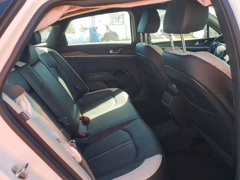 2025 KIA K5   