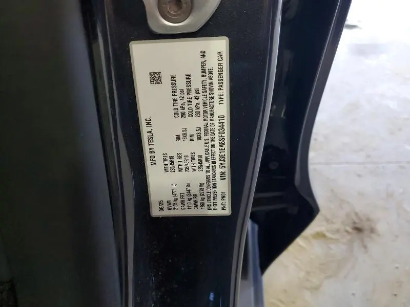 2025 TESLA MODEL 3   