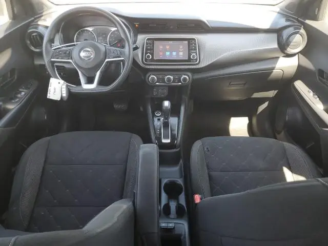 2020 NISSAN KICKS S  