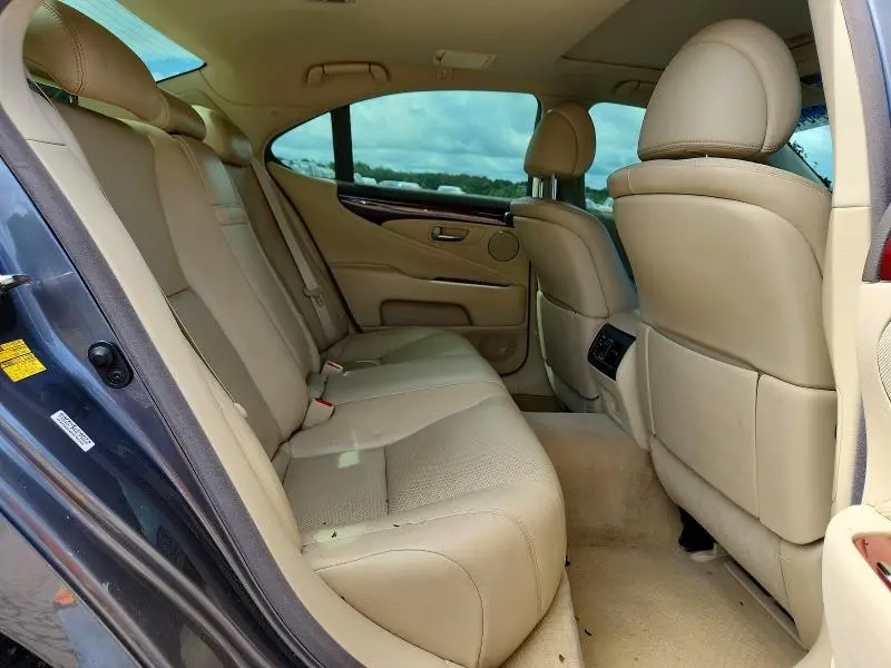 2012 LEXUS LS 460  