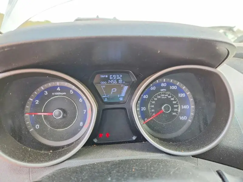 2013 HYUNDAI ELANTRA GLS  