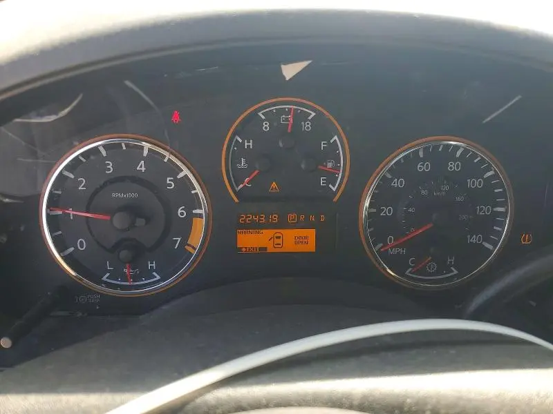 2011 NISSAN TITAN S  