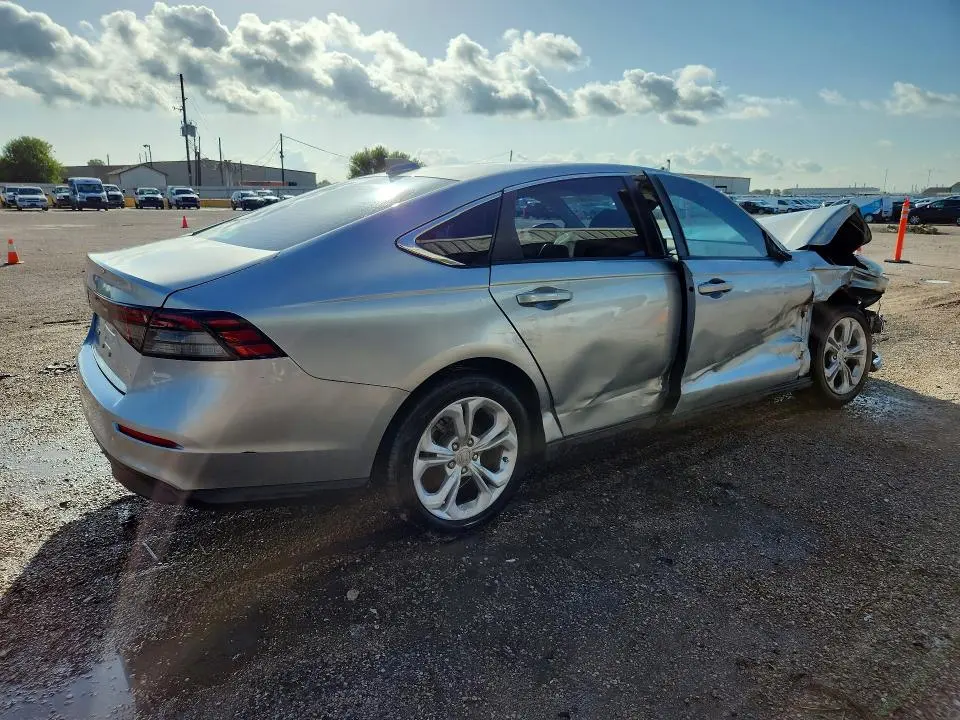 2025 HONDA ACCORD LX  