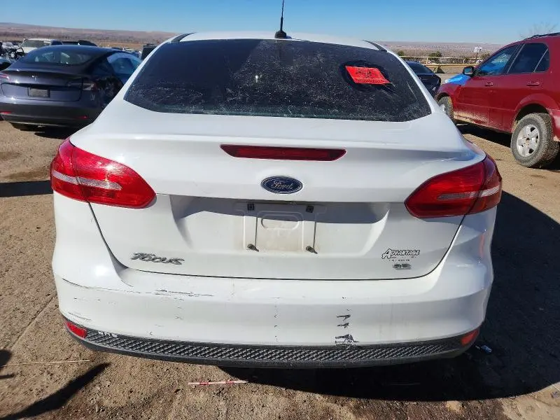 2017 FORD FOCUS SE  
