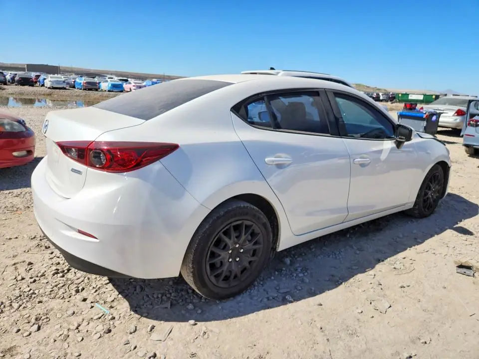 2015 MAZDA 3 SPORT  