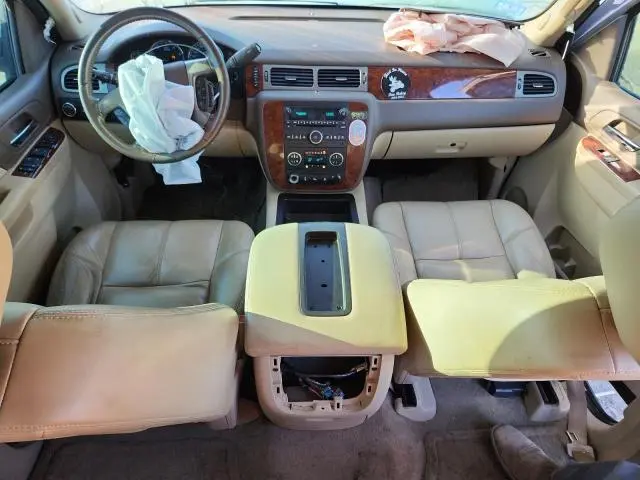 2011 CHEVROLET TAHOE K1500 LT  