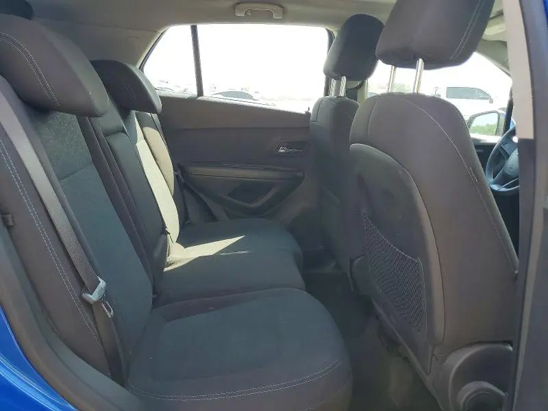2015 CHEVROLET TRAX LS  