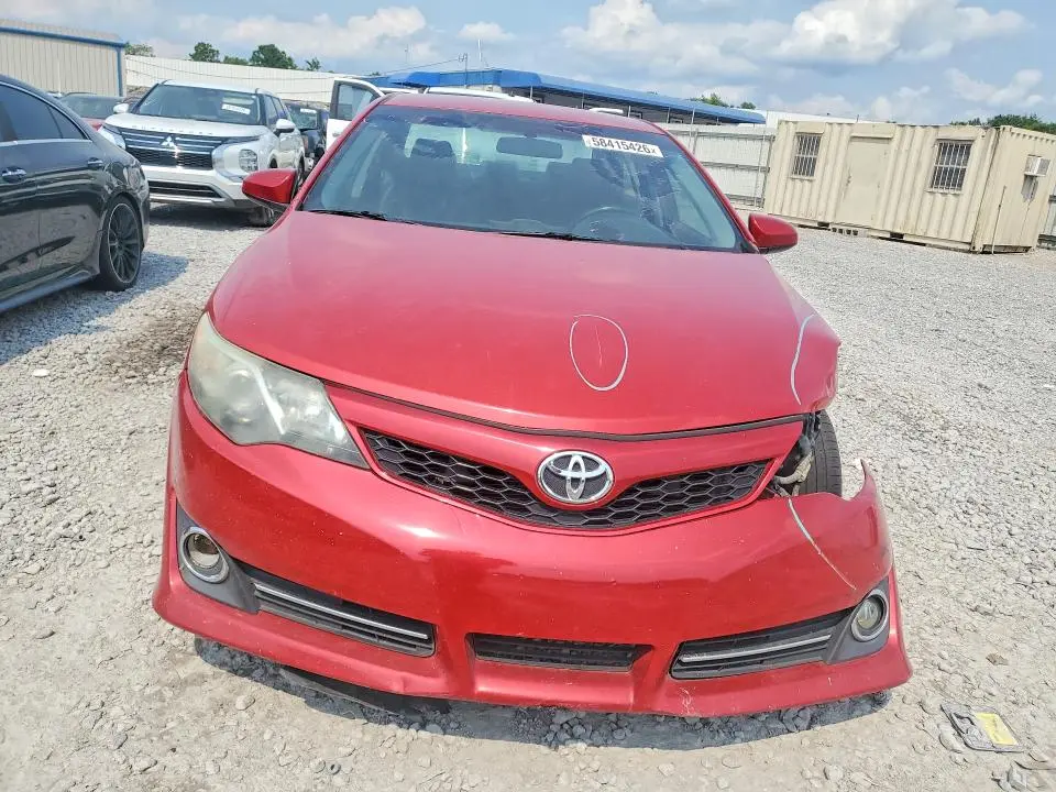 2012 TOYOTA CAMRY SE  