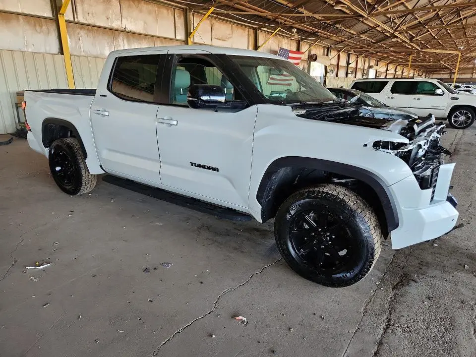 2026 TOYOTA TUNDRA LIMITED  
