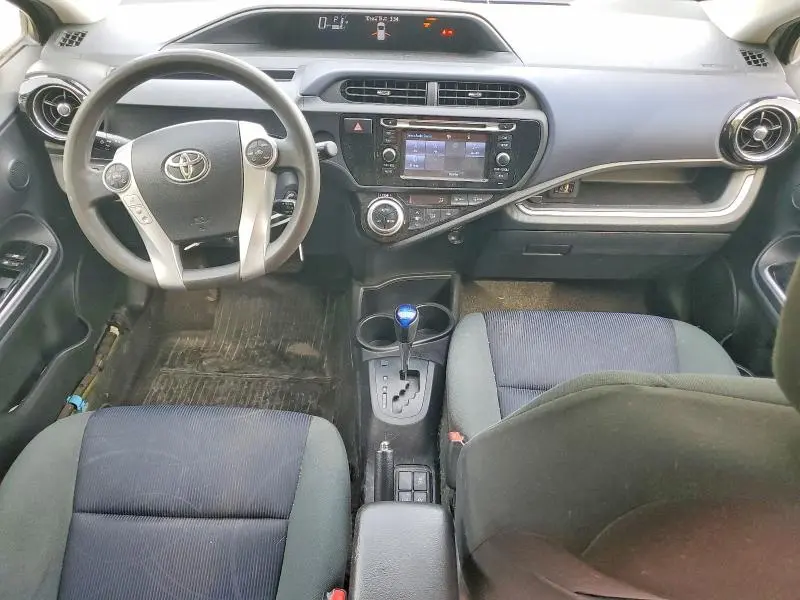 2016 TOYOTA PRIUS C TWO  
