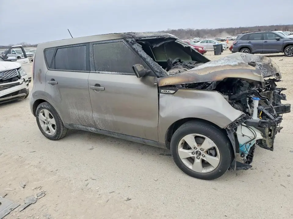 2017 KIA SOUL BASE  