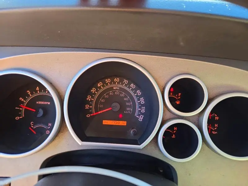 2011 TOYOTA TUNDRA CREWMAX SR5  
