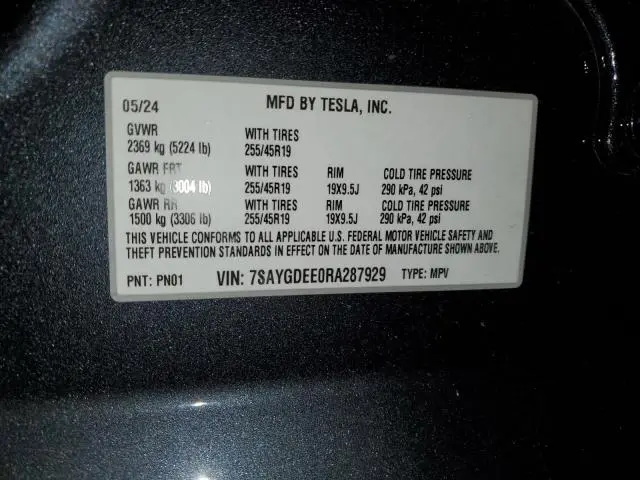 2024 TESLA MODEL Y