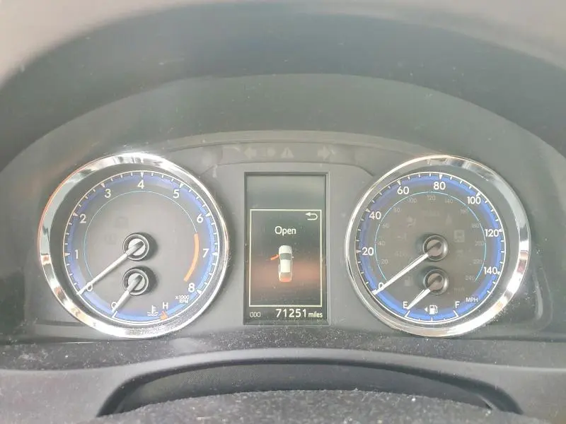 2017 TOYOTA COROLLA L  