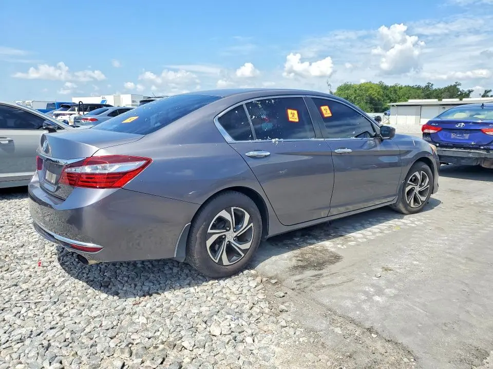 2017 HONDA ACCORD LX  