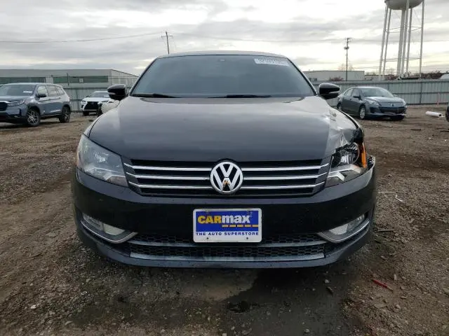 2015 VOLKSWAGEN PASSAT S  