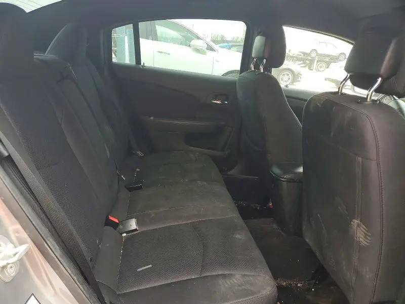 2013 CHRYSLER 200 LX  