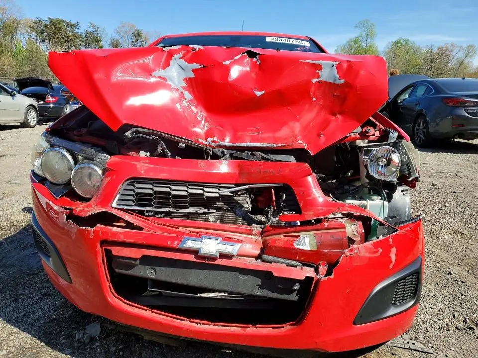 2016 CHEVROLET SONIC LT  