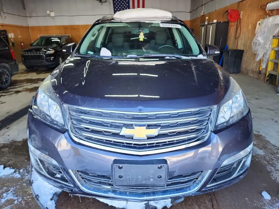 2016 CHEVROLET TRAVERSE LT  