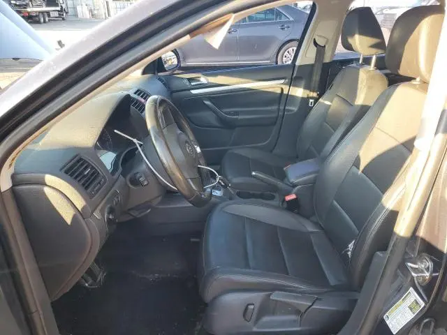 2010 VOLKSWAGEN JETTA LIMITED  