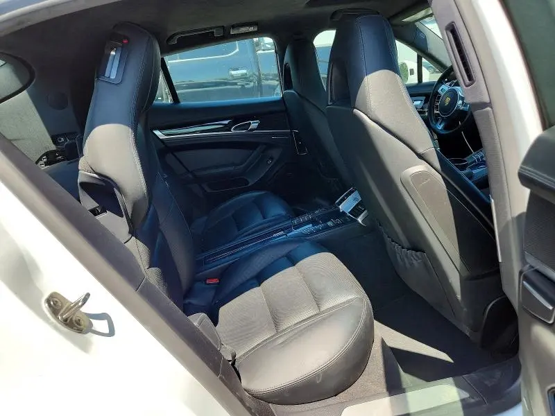 2016 PORSCHE PANAMERA SE HYBRID  