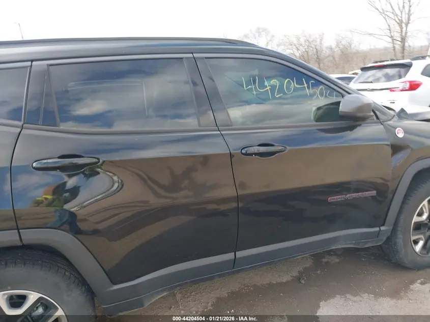 2018 JEEP COMPASS TRAILHAWK 4X4