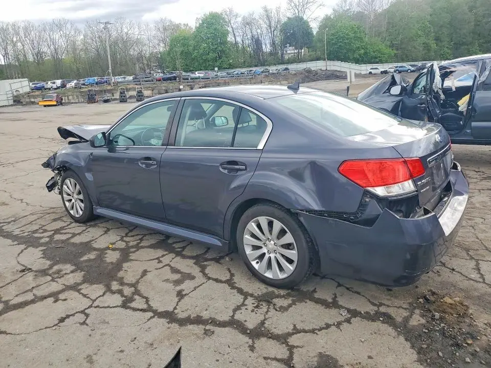 2011 SUBARU LEGACY 2.5I LIMITED  