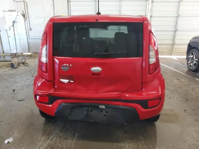 2013 KIA SOUL +  