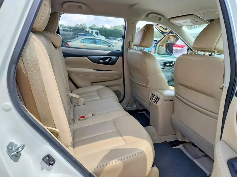 2015 NISSAN ROGUE SL  