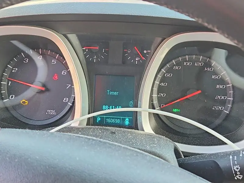 2011 CHEVROLET EQUINOX LT  