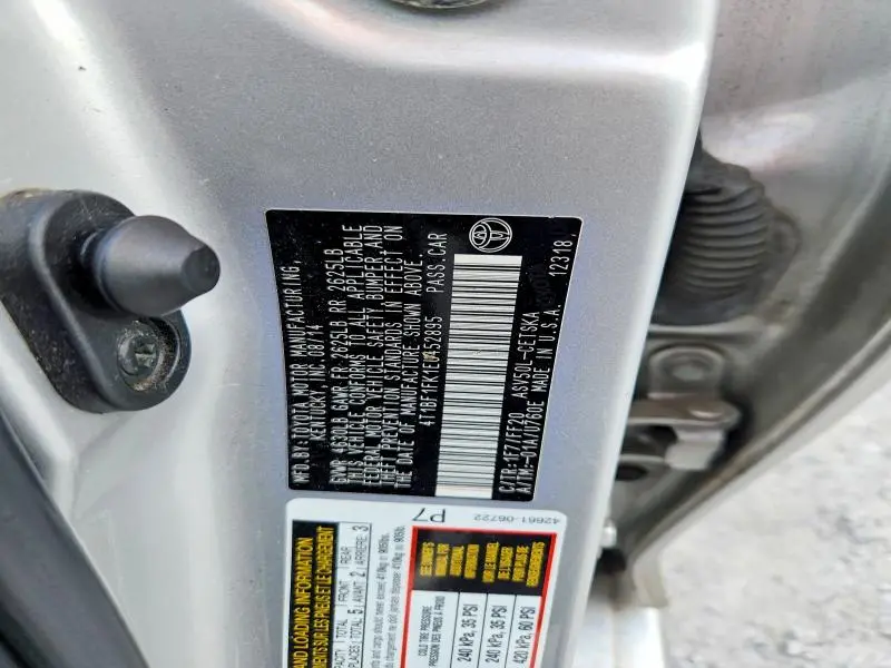 2014 TOYOTA CAMRY SE  