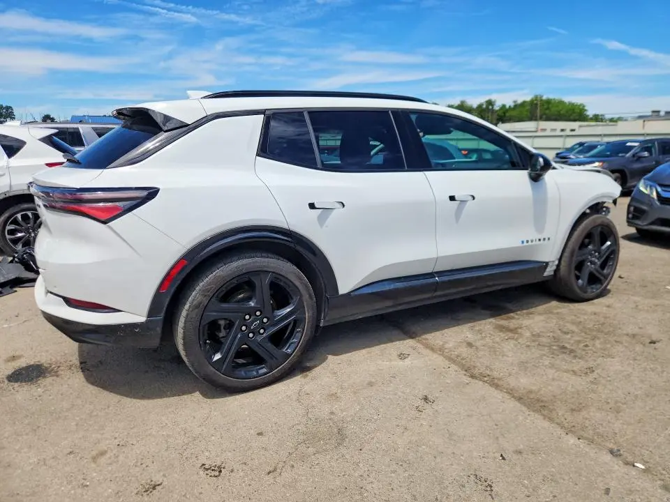 2024 CHEVROLET EQUINOX 2RS  