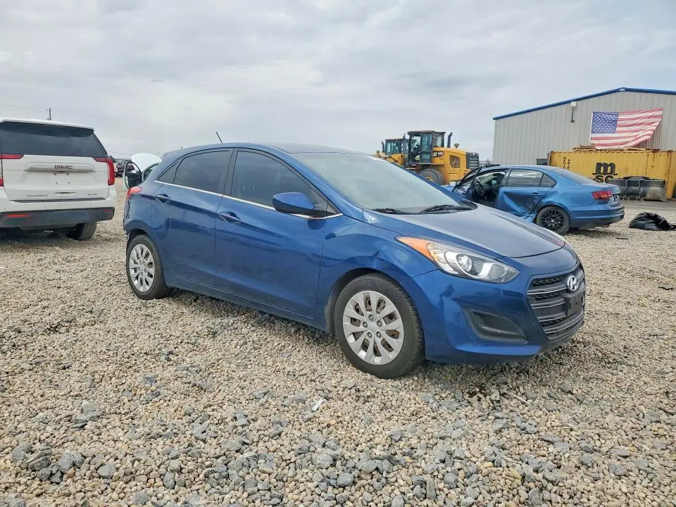 2016 HYUNDAI ELANTRA GT BASE  