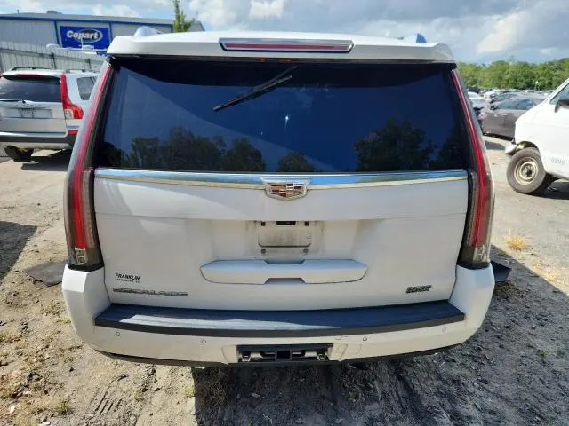 2017 CADILLAC ESCALADE LUXURY  