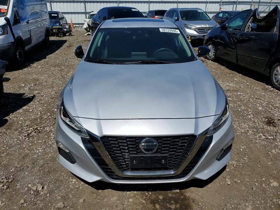 2020 NISSAN ALTIMA SR  