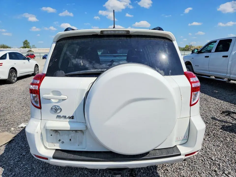 2012 TOYOTA RAV4 BASE  