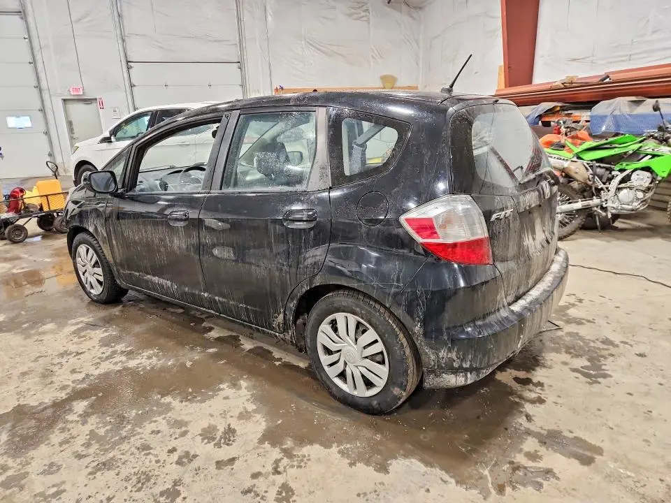 2013 HONDA FIT   