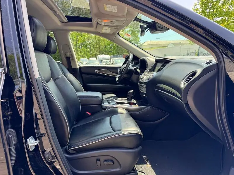 2019 INFINITI QX60 PURE  