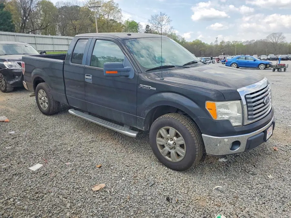 2010 FORD F150 SUPER CAB  