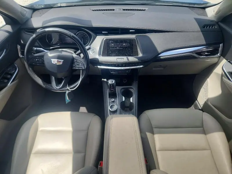 2019 CADILLAC XT4 LUXURY  